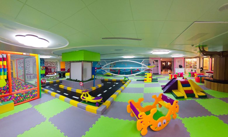 خانه بازی کودک یک انتخاب بی نظیر والدین برای کودکان در مشهد