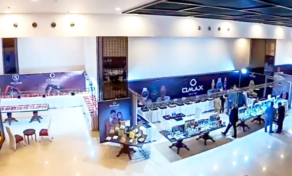 سالن چند منظوره کویین