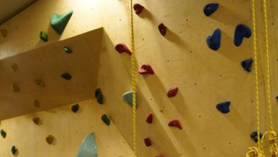 صخره‌نوردی در مشهد تجربه هیجان انگیز در مجموعه تفریحی گلدن کلاب