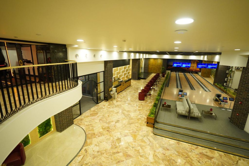 صخره‌نوردی در مشهد تجربه هیجان انگیز در مجموعه تفریحی گلدن کلاب